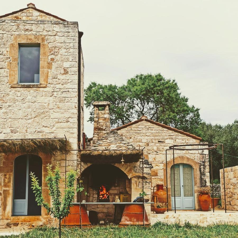 Masseria Lojazzo Челье-Мессапика Экстерьер фото